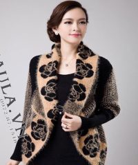 Áo Khoác Len Mỏng Đính Hoa