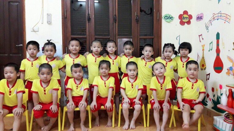 dong phuc mam non