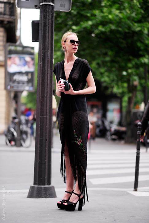 Glamorous coordination with early autumn street fashion