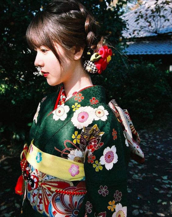 Áo Kimono Truyền Thống Nhật Bản Qua Mọi Thời Đại