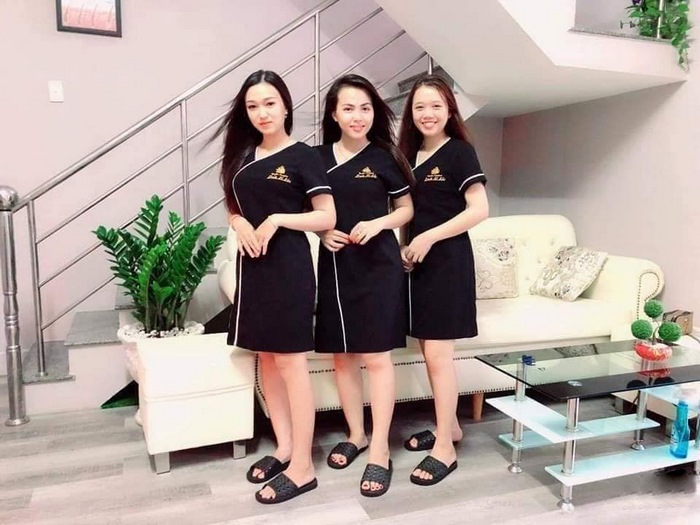 Xưởng may đồng phục spa thời trang sang trọng tại Bình Tân