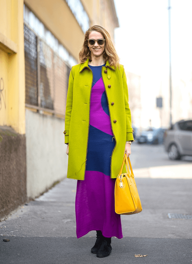 Suggest a beautiful combination with brilliant neon colors in summer sun