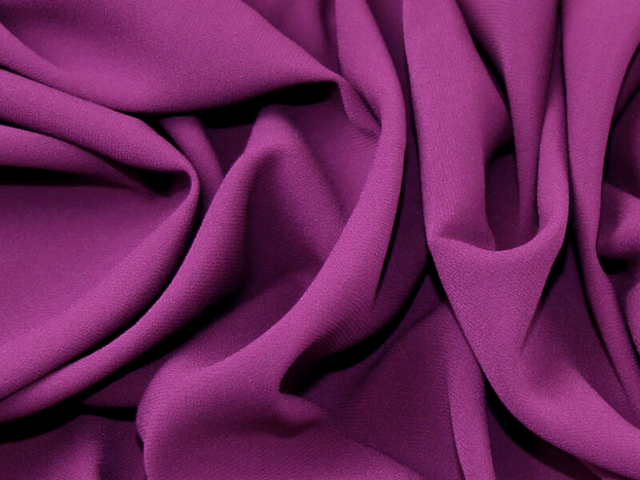 Form áo rộng rãi từ chất liệu vải Lycra loại vải thun thịnh hành